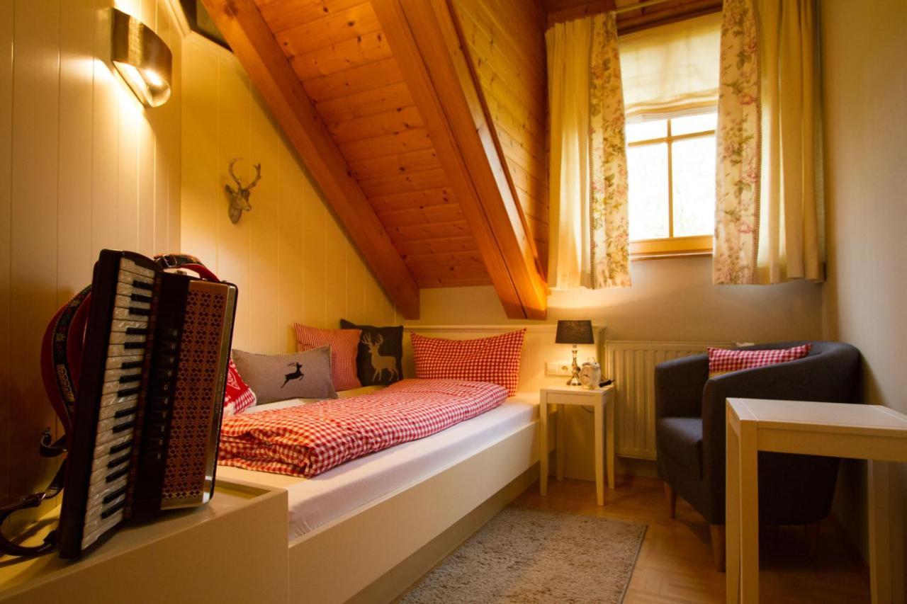 Gaestehaus Trostelhof ザーレム エクステリア 写真